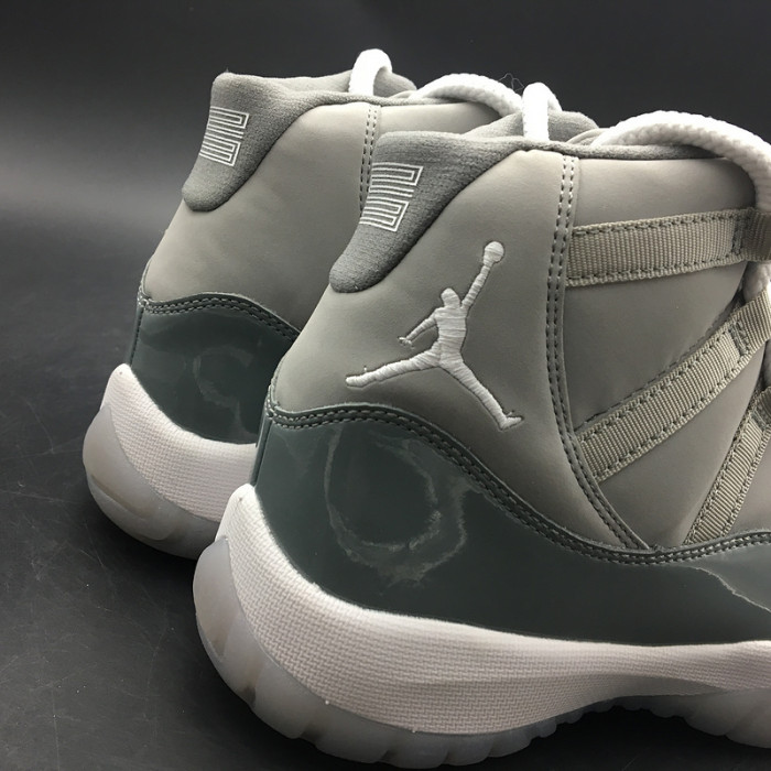 Air Jordan 11 Retro 