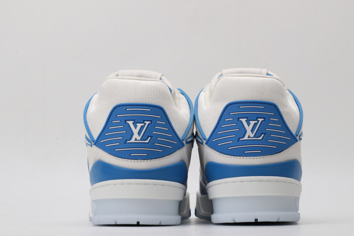 L1VV TRAINER