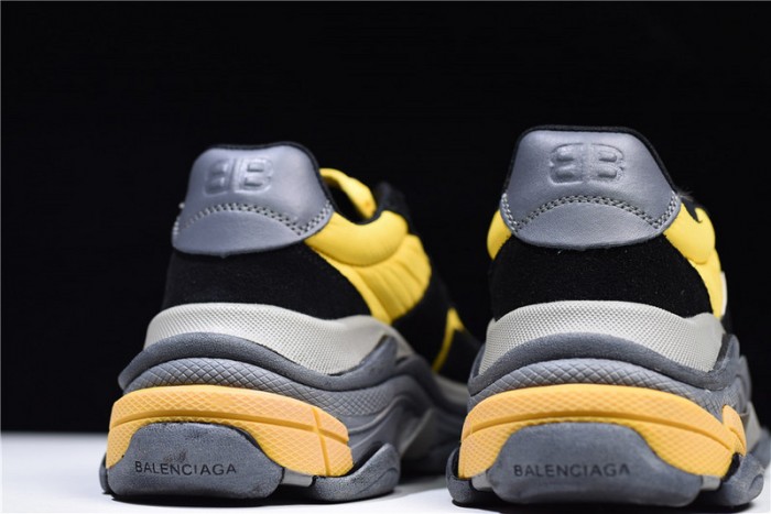 Balen Triple-S Sneaker 2.0 52403 W09T 212