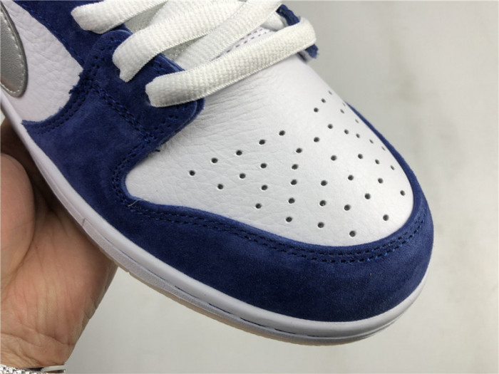 Nike Dunk SB Low Ishod Wair "BMW" 839685-416