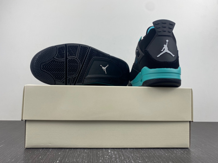 AIR Jordan 4 Retro BQ7669-132
