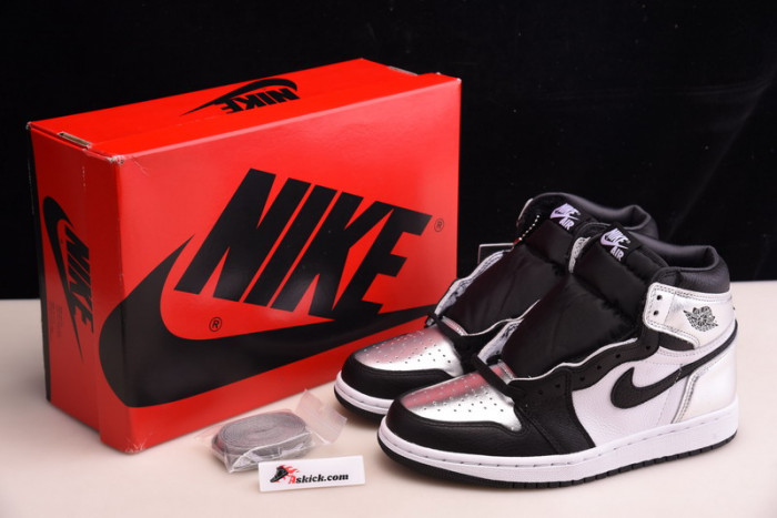 Air Jordan 1 High OG WMNS “Silver Toe” CD0461-001