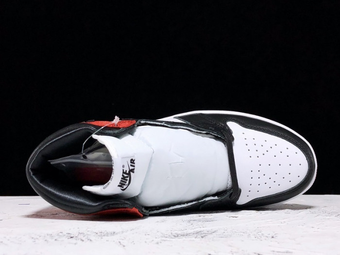 Air Jordan 1 Retro High Satin Black Toe CD0461-016