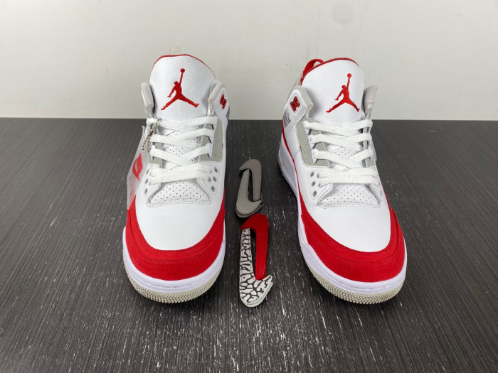Air Jordan 3 Retro Tinker White University Red CJ0939-100