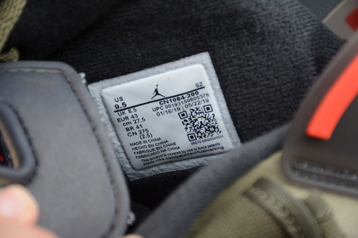 AIR JORDAN 6 TRAVIS SCOTT MEDIUM OLIVE CN1084-200