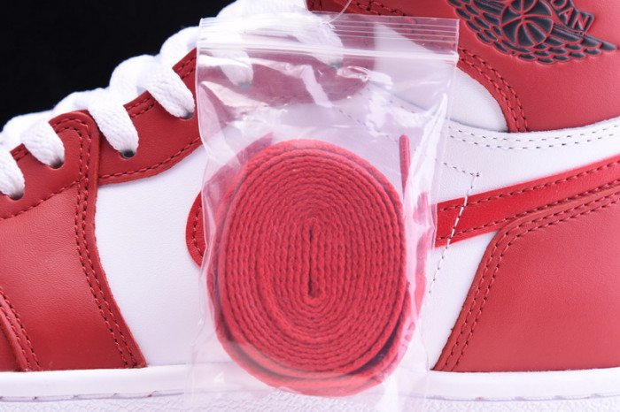 Air Jordan 1 Retro High 