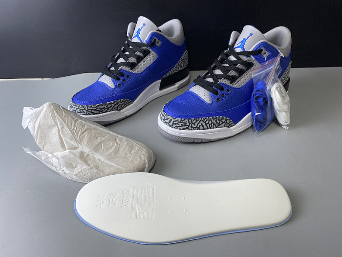 Air Jordan 3 Retro Varsity Royal Cement CT8532-400