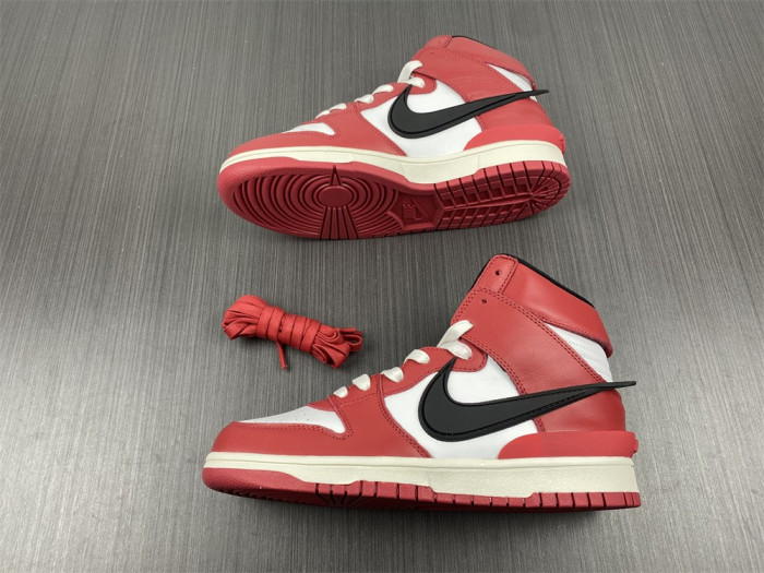 AMBUSH x NK SB Dunk High Chicago CU7544-102