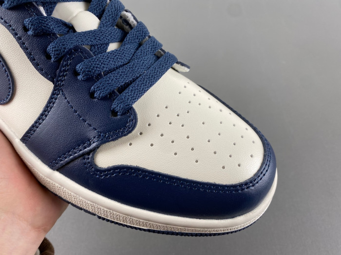 Air Jordan 1 Low OG “Obsidian” CZ0790-400