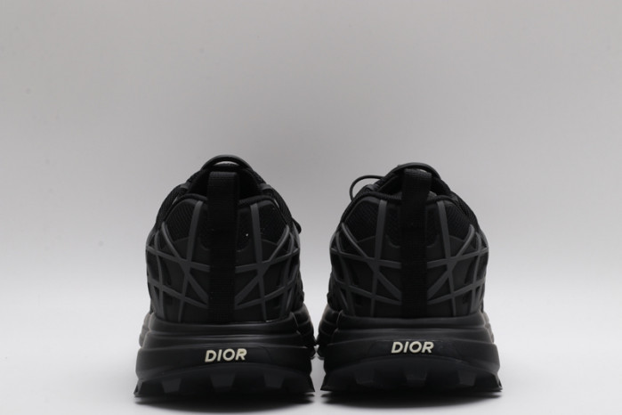 B31 RUNNER SNEAKER
