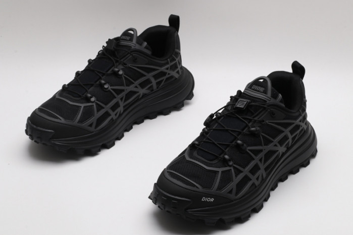 B31 RUNNER SNEAKER