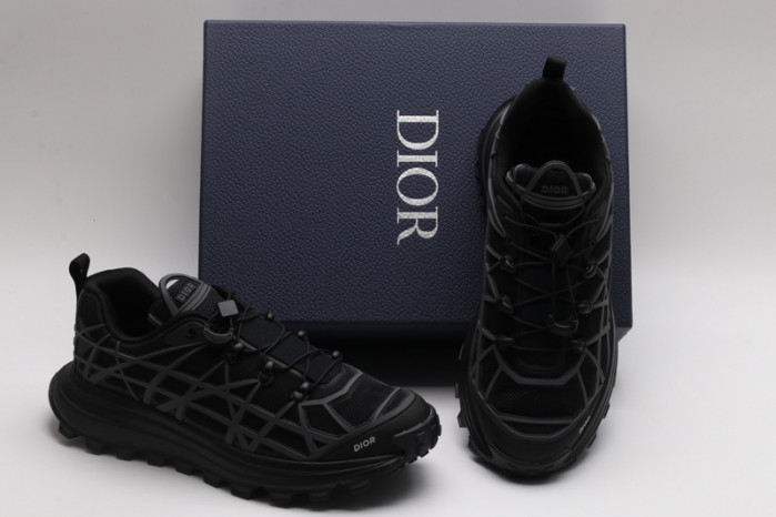 B31 RUNNER SNEAKER