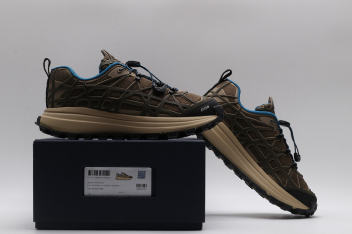 B31 RUNNER SNEAKER