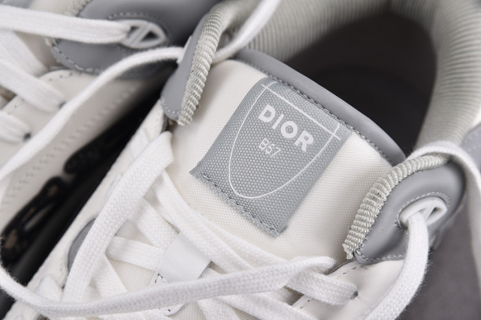 D1OR B57 Shoes