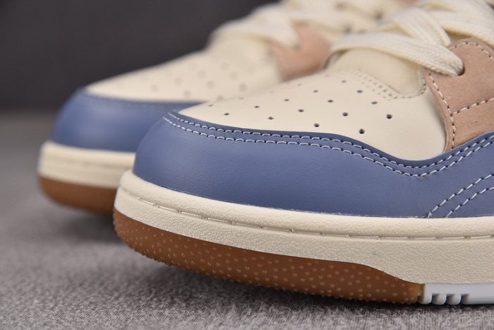 D1OR B57 Shoes