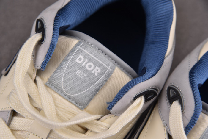 D1OR B57 Shoes