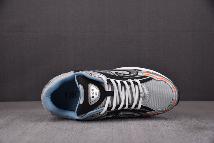 D1OR B30 Sneakers
