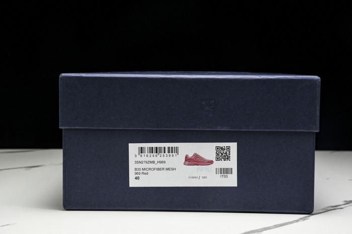 D1OR B30 Sneakers