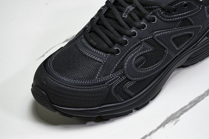 D1OR B30 Sneakers