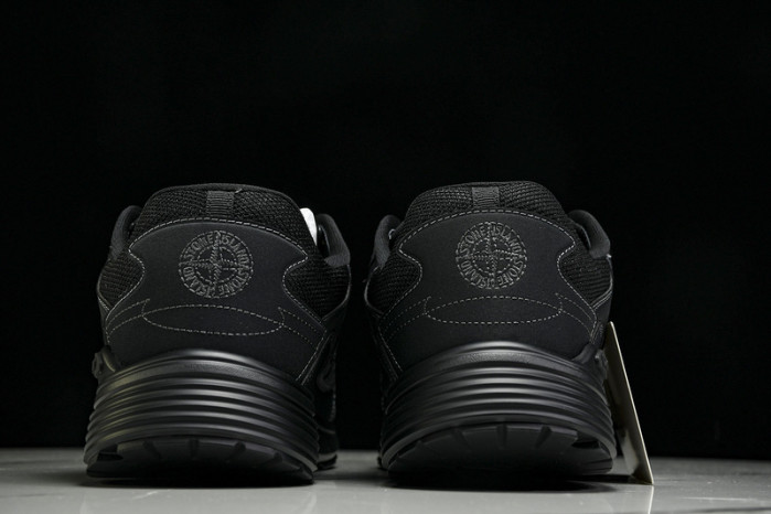 D1OR B30 Sneakers