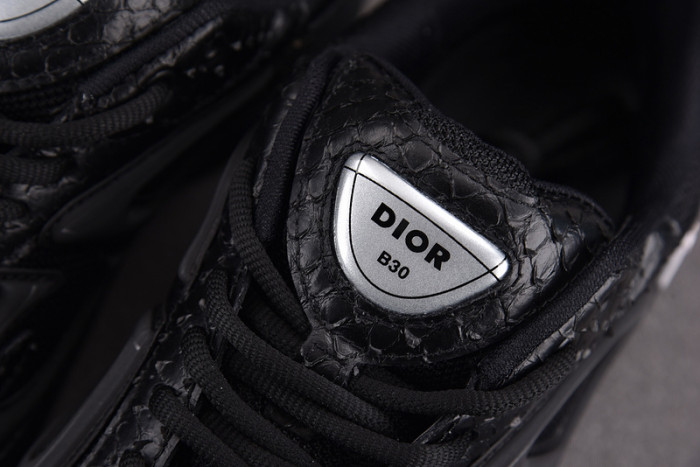 D1OR B30 Sneakers