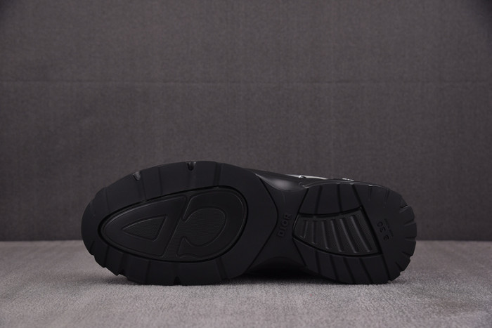 D1or B30 Sneakers