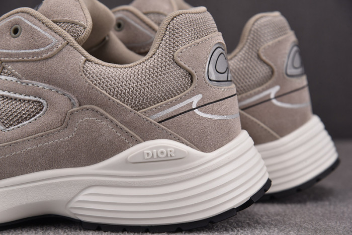 D1or B30 Sneakers