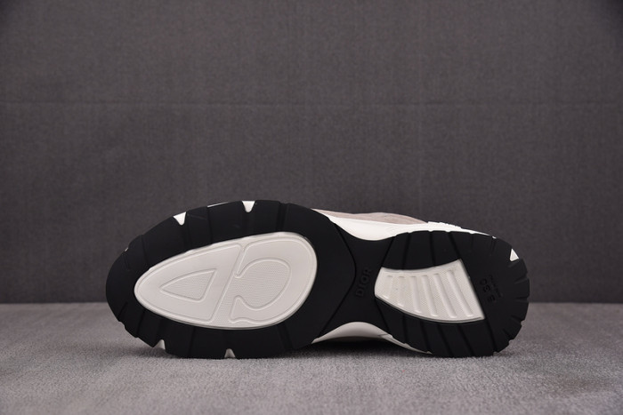 D1or B30 Sneakers