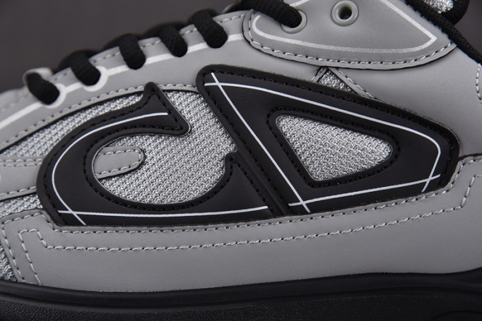 D1or B30 Sneakers