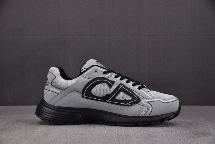D1or B30 Sneakers