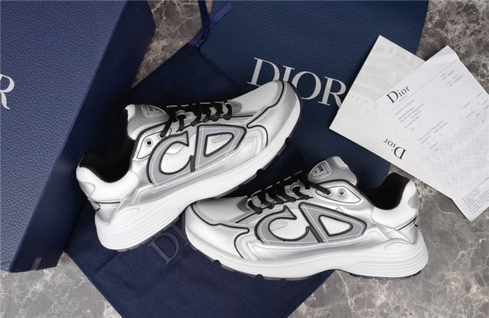 D1OR B30 Sneakers