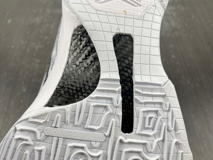 Nike Kobe 5 zoom DB4796-004
