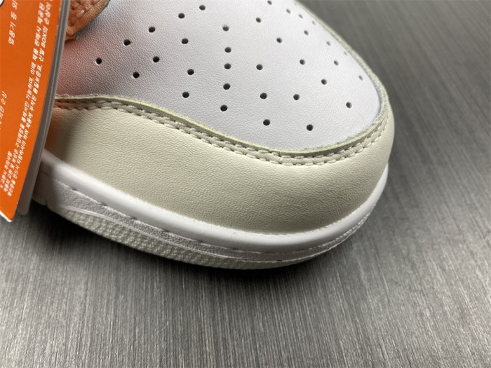 Nike Dunk Low Move To Zero Sail (W)  DD1873-101