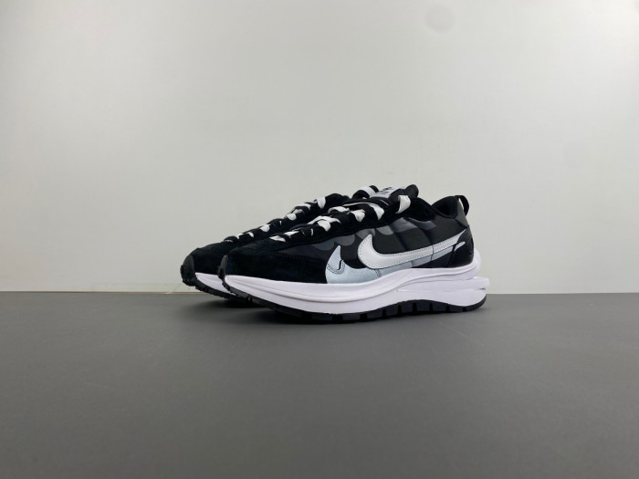 Nike Sacai x VaporWaffle “Tour Yellow ” DD1875-003