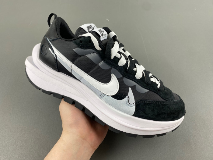 Nike Sacai x VaporWaffle “Tour Yellow ” DD1875-003