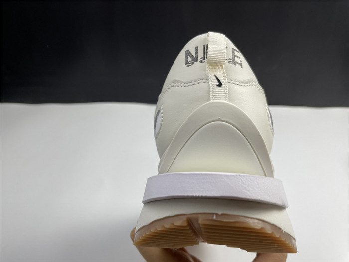 Sacai x Nike VaporWaffle 3.0 DD1875-100