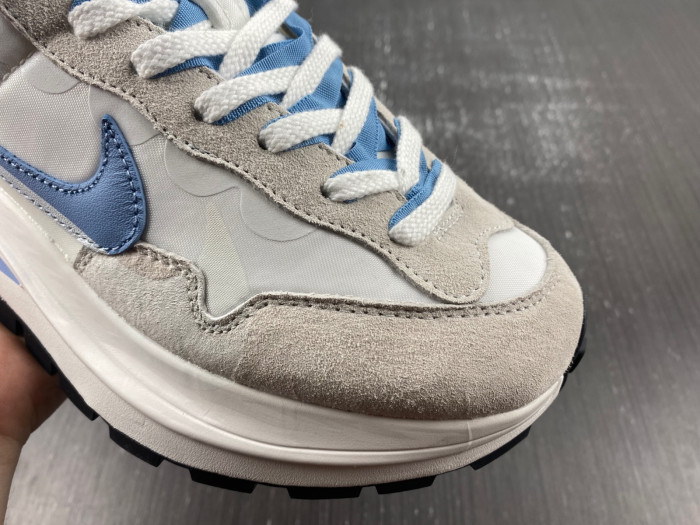 Nike Sacai x VaporWaffle “white blue ” DD1875-102