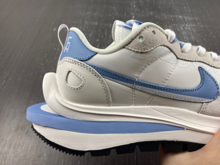 Nike Sacai x VaporWaffle “white blue ” DD1875-102