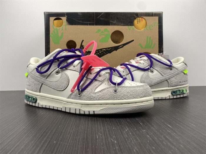 OF X Nike Dunk Low Lot 15 of 50 DJ0950-101