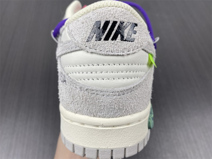 OF X Nike Dunk Low Lot 15 of 50 DJ0950-101