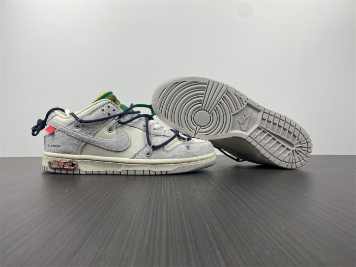 OF X Nike Dunk Low Lot 20 of 50 DJ0950-115