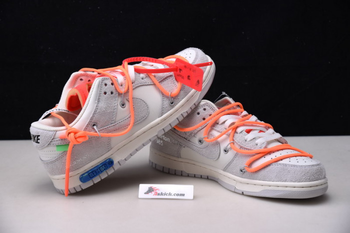OF X Nike Dunk Low Lot 31 of 50 DJ0950-116