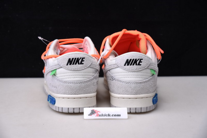 OF X Nike Dunk Low Lot 31 of 50 DJ0950-116