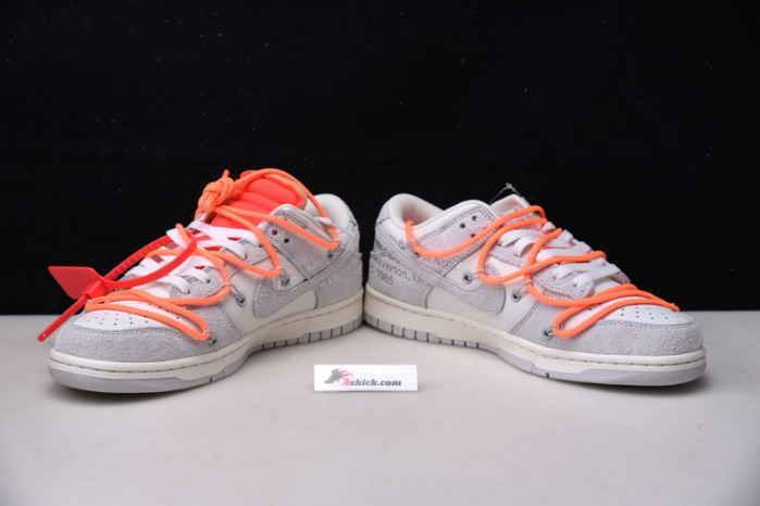 OF X Nike Dunk Low Lot 31 of 50 DJ0950-116