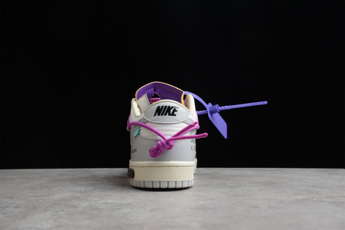 OF X Nike Dunk Low Lot 28 of 50 DM1602-111
