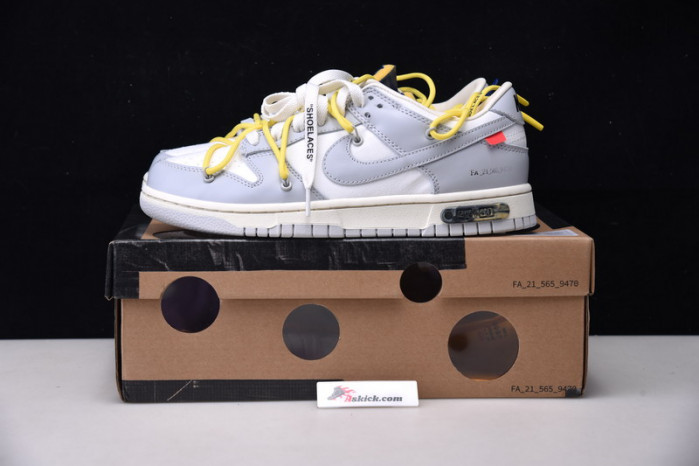 OF X Nike Dunk Low Lot 27 of 50 DM1602-120