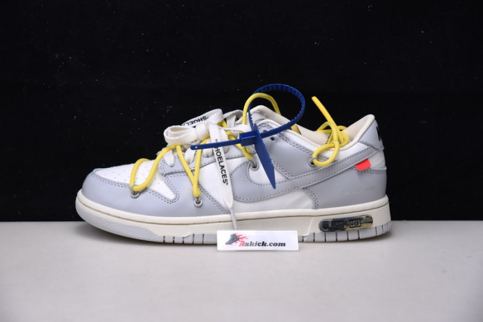 OF X Nike Dunk Low Lot 27 of 50 DM1602-120