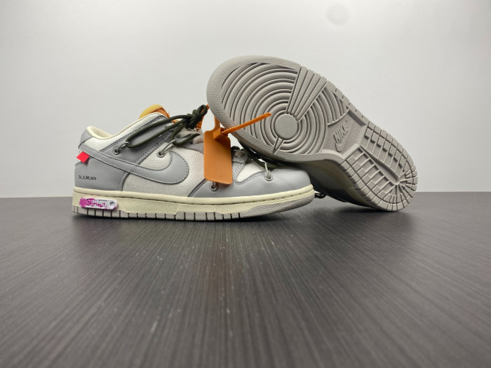 OF X Nike Dunk Low Lot 22 of 50 DM1602-124