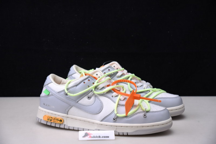 OF X Nike Dunk Low Lot 43 of 50 DM1602-128