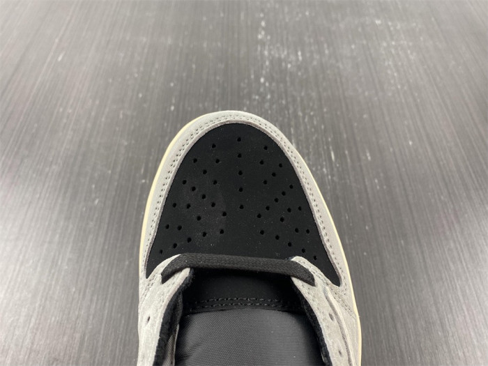 Travis Scott x Air Jordan 1 Low OG DM7866-010
